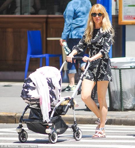Sienna miller's sunglasses