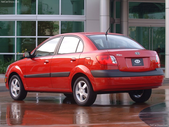 [Kia-Riosedan[9].jpg]