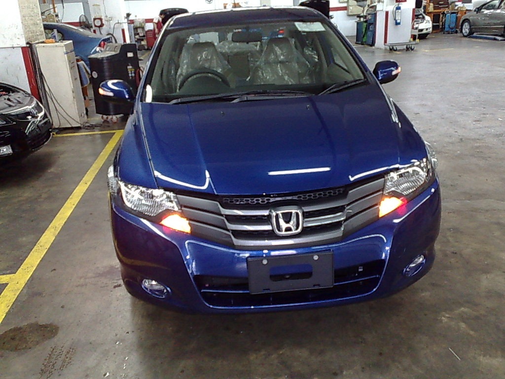 [2008-honda-city-exterior-spyshot-1[3].jpg]