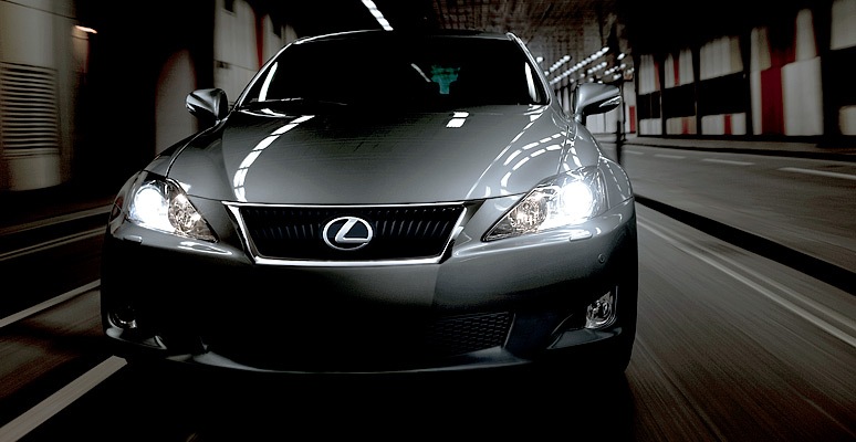 [Lexus-IS-Facelift-2009-16[4].jpg]