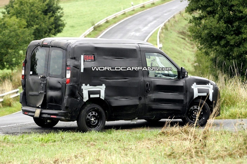 [Doblo 02[4].jpg]