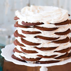 Gingerbread Icebox Cake with Mascarpone Mousse