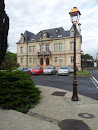 Hotel de Ville De Creil