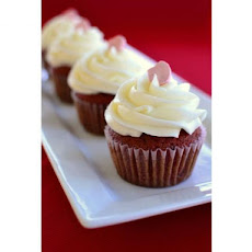 Red Velvet Cupcakes With Cream Cheese Frosting