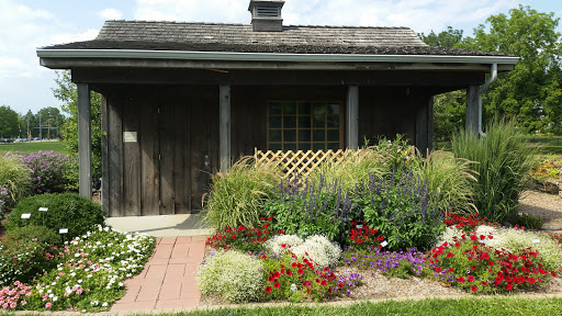 Idea Garden Prairie House 
