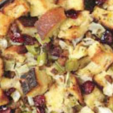 Classic Bread Stuffing with Sausage