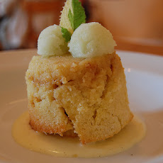 Aunt Miggies Pear Cake