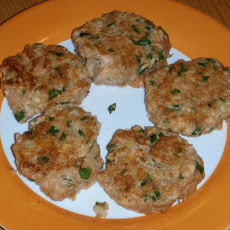 Fresh Salmon Burgers With Hoisin and Ginger (Low Fat)