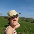 helene.bovy