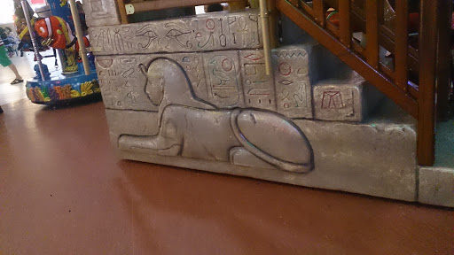 Pharaoh Sculpture