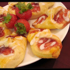 Strawberry Kolache Cookies