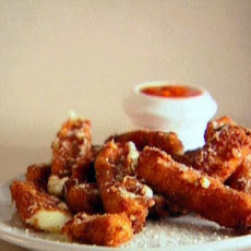Crispy Mozzarella Sticks