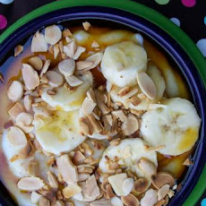 Creamy Cream of Wheat Cereal With Maple Syrup and Bananas