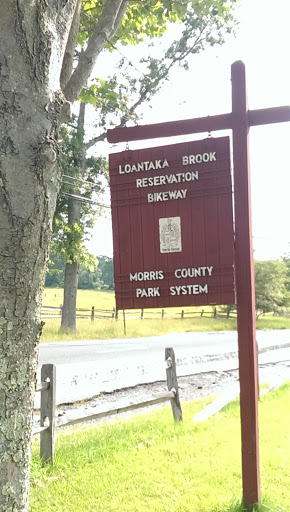 Loantaka Brook Reservation Bikeway
