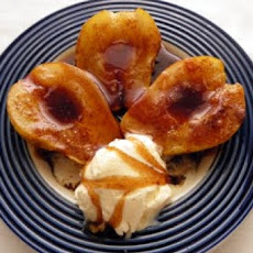Baked Pears with Ice cream