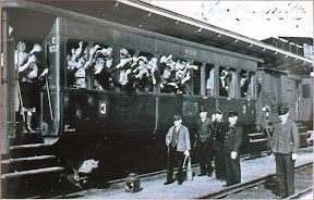 1e trein na duitse inval 1940 van zwolle naar herfteb.JPG