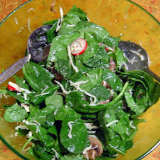 Spinach Salad With a Bit of a Kick
