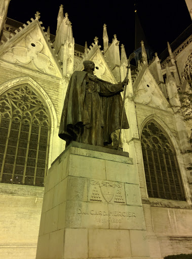 Statue Cardinal Mercier