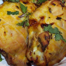 Grilled Chicken With a Mint and Yoghurt Sauce