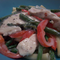 Chicken and Ziti With Asparagus in a Creamy Sauce