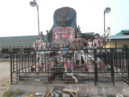 Reyog Ponorogo Statue