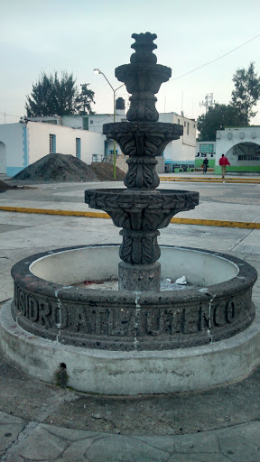 Fuente San Isidro Atlautenco