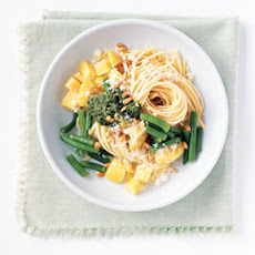 Pesto Pasta with Green Beans and Potatoes