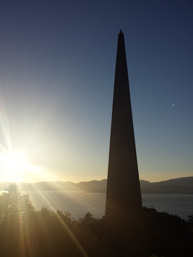Obelisco Del Castro
