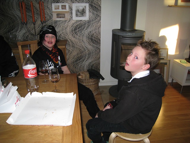 [Lukas 18 år 019[3].jpg]