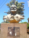 Busto Mcal. Francisco Solano Lopez