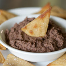 Easy Black Bean Dip with Whole Wheat Pita Chips