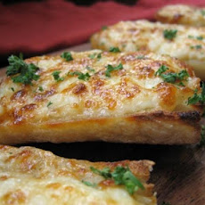 Most Delicious Garlic Cheese Bread