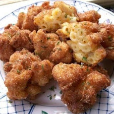 Fried Macaroni and Cheese Balls
