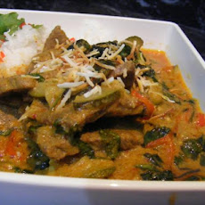 Hot Beef & Coconut Curry