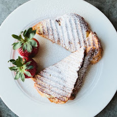 Grilled Mascarpone cheese with Apricots and Chocolate
