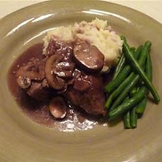 Steak Tips with Mushroom Sauce
