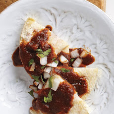 Chile-Raisin Enchilada Sauce