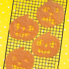 Glowing Jack-o'-Lantern Cookies