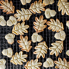 Nutmeg Maple Butter Cookies