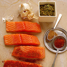 Chile-Rubbed Salmon with Papaya and Scallions