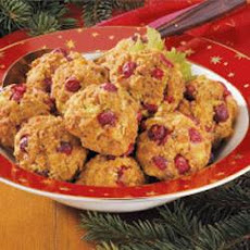 Turkey-Berry Stuffing Balls