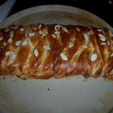 Pampered Chef Chicken and Broccoli Braid