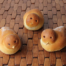 Birdie Bread Rolls