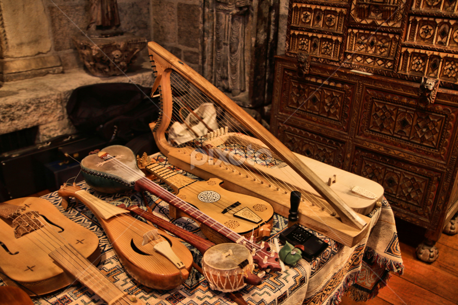 Medieval Musical instruments. | Musical Instruments | Artistic Objects |  Pixoto