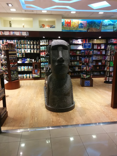 Moai del Aeropuerto SCL