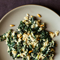One Pot Kale and Quinoa Pilaf