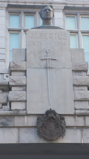 Albertus 1875-1934