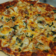 Surfin' Spinach and Artichoke Pita Pizza