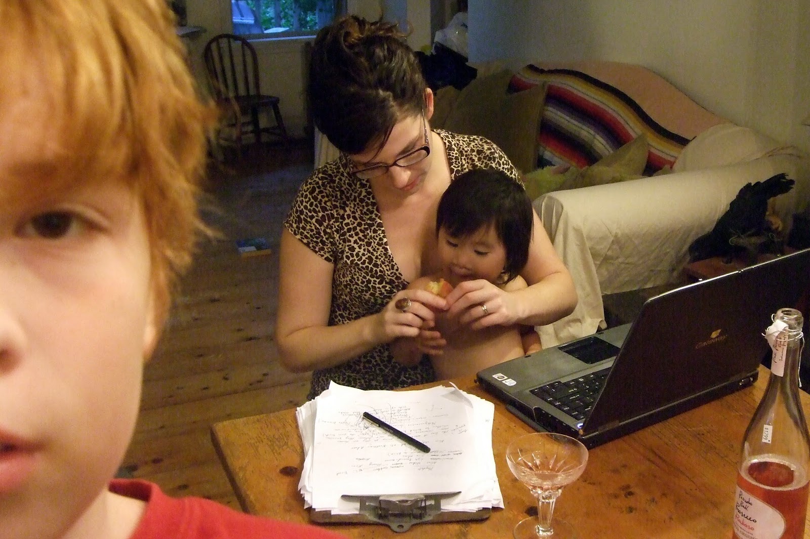 [08-15 Working Mom 4[2].jpg]
