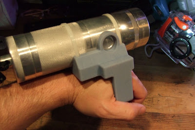 8-SoCalSwami-LED-Lobster-Illumintator.jpg